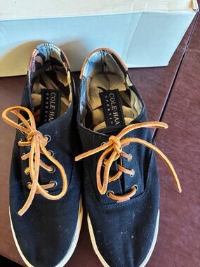 Cole Haan Sporting preow Black Canvas Deck Shoes Floral Interior Leather Laces